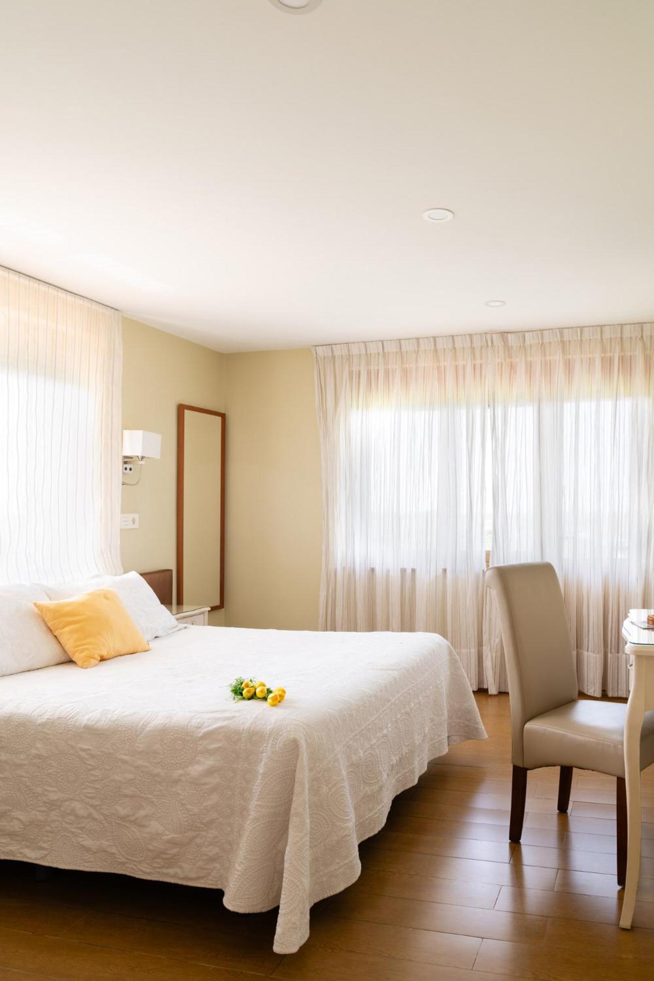Hotel El Pinar Villapedre Екстер'єр фото